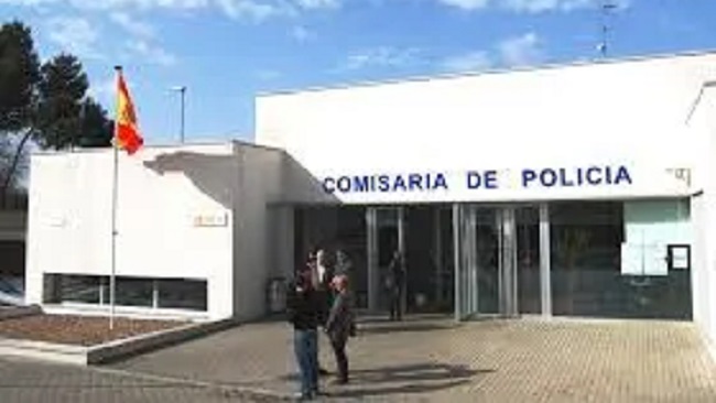 LA POLICÍA NACIONAL DESMANTELA EN ALCALÁ DE GUADAÍRA EL 'CEREBRO' DE UNA RED DE ESTAFAS INMOBILIARIAS DE MÁS DE 1,3 MILLONES DE EUROS