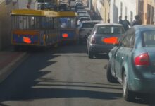 Accidente del tren turístico en el centro de Alcalá