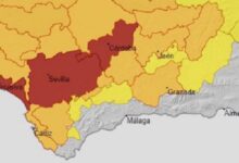 Sevilla se prepara para el peor día de este verano: alerta roja y 44 grados