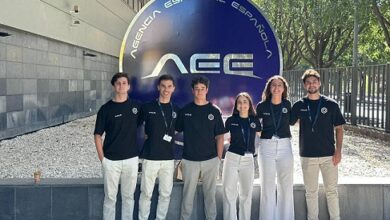 MARTA PAVÓN NÚÑEZ Y JORGE MALLADO JUNTO CON SU EQUIPO GANAN EL NASA SPACE APPS CHALLENGE SEVILLA 2025