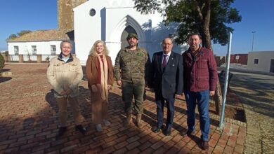 VOX, único grupo municipal presente en la parada militar del IX Camino de San Fernando a su paso por Alcalá de Guadaira