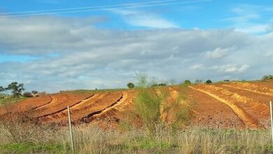 Movimientos de tierra en Piedra Hincada