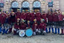 “A toda máquina” terceros en el carnaval de Cádiz.