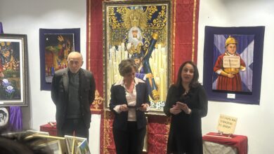 El Centro Comercial Los Alcores se viste de sentimiento cofrade.