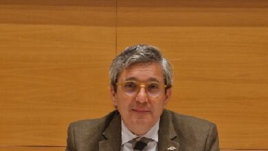 Aprobada la creación de un servicio de atención y apoyo a las personas cuidadoras familiares de personas dependientes.