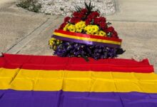 Izquierda Alcalareña denuncia ante la Fiscalía el incumplimiento de la Ley de Memoria Democrática en Alcalá de Guadaíra