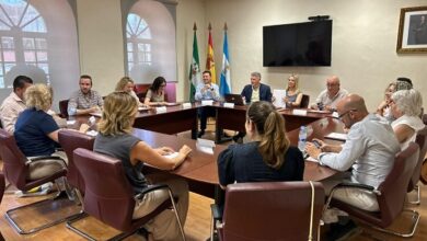El Ayuntamiento actualiza el contrato para el servicio de ayuda a domicilio