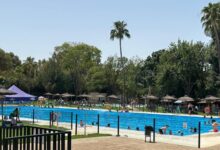 La piscina de verano de San Juan arranca su temporada con una gran afluencia de público