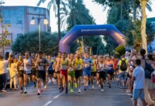 La XXVII Carrera Popular Nocturna ha llenado nuestras calles de deporte, convivencia y superación, reuniendo a 700 corredores y corredoras que hicieron vibrar cada rincón de nuestra ciudad.