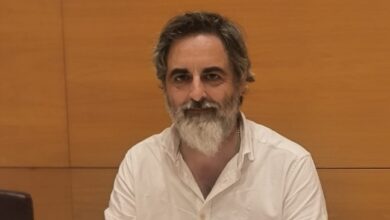 Desmontamos otra mentira de Christopher Rivas con las fotovoltaicas: "Estaba en el gobierno cuando se aprobaron 7 nuevas plantas y ahora NO vota favor a que se prohíban nuevas en Alcalá"
