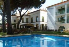 El Ayuntamiento reabre la puja del Hotel Oromana en medio de las dudas sobre su gestión turística