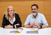 “No vamos a permitir que la alcaldesa y su equipo de gobierno sigan dando la espalda a los vecinos de la calle Alcalá y Orti”.